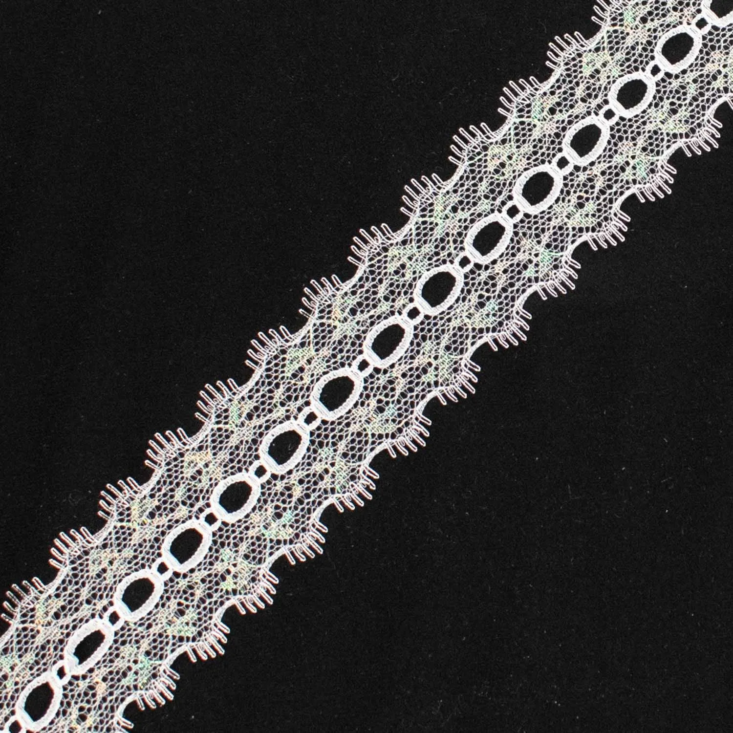 Feathered Eyelet Lace 37mm