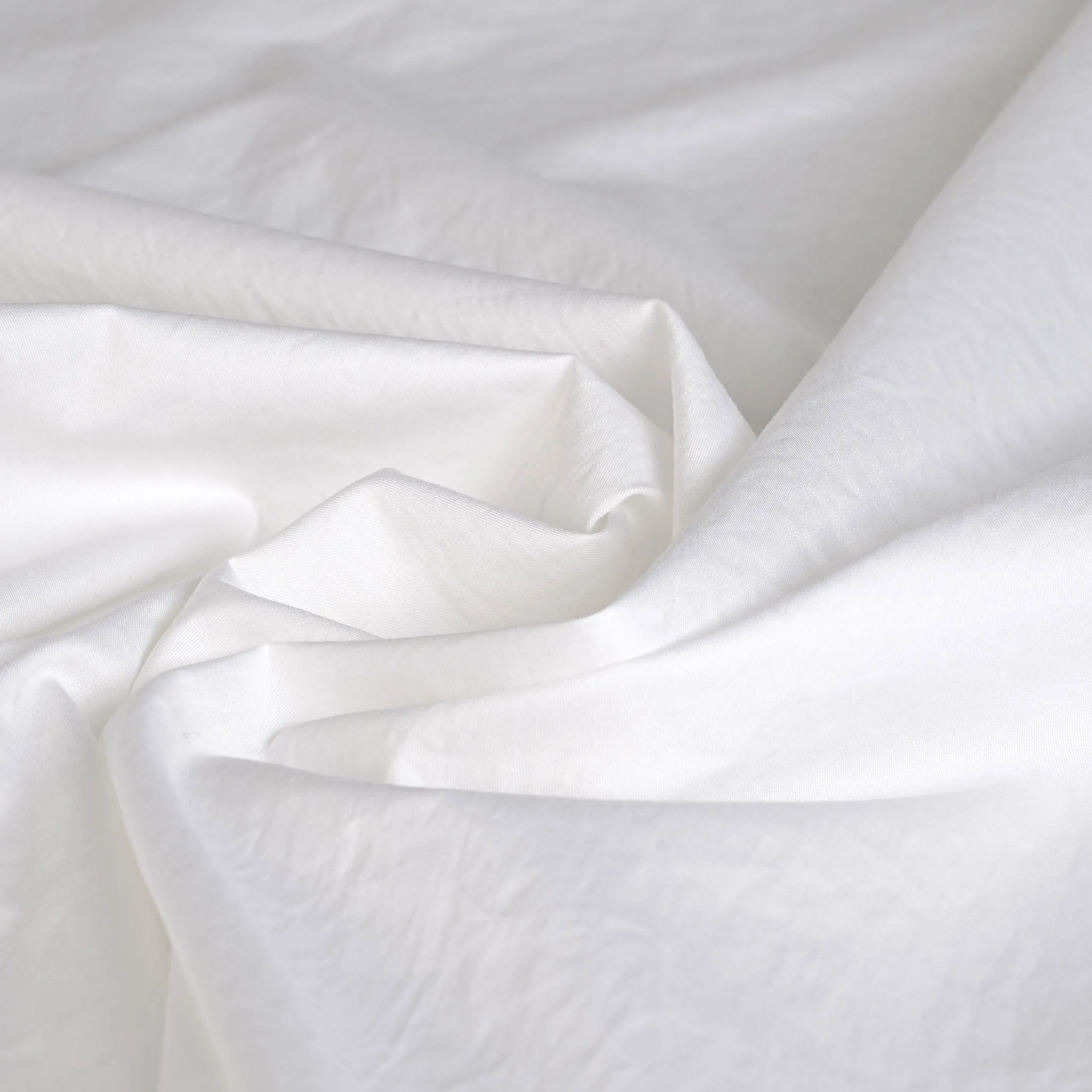 White Stretchy Poplin 8537